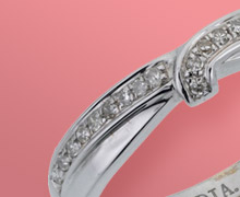 Ladies' rings.