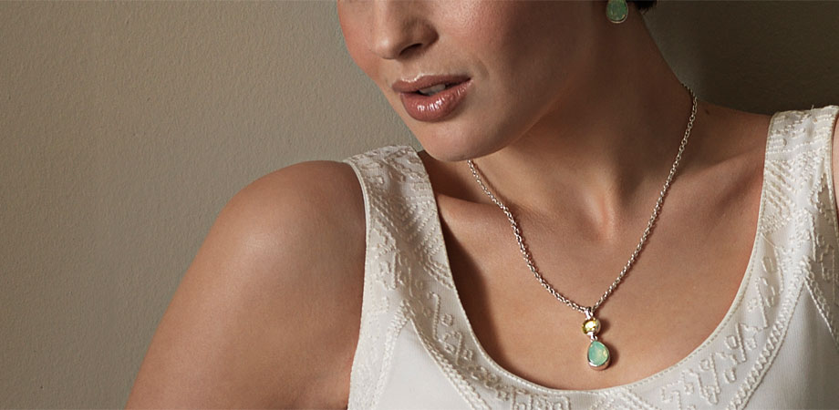 Get the Gatsby Girl 1920's jewellery look with Argos, your online shop for Jewellery