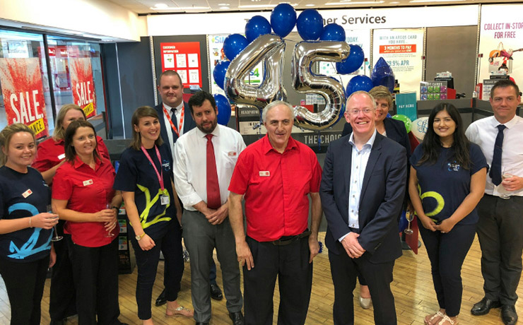 Argos colleagues raising money for Alzheimer's in store
