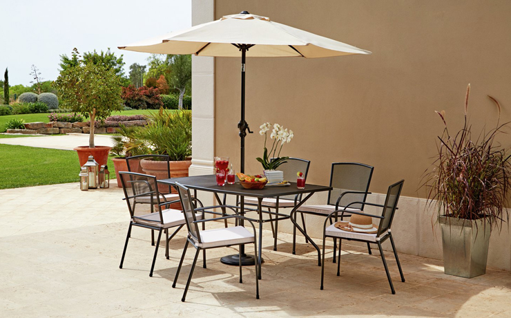 Garden table and parasol
